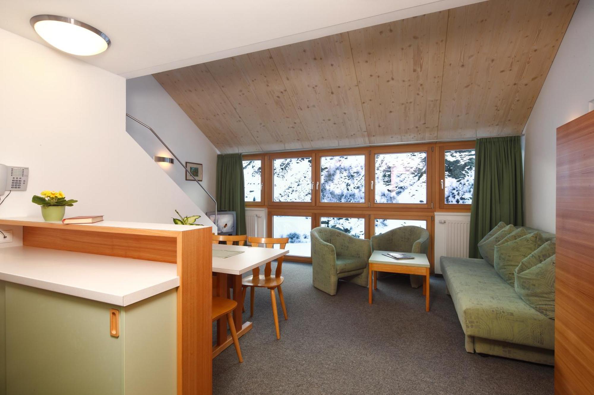 Ferienwohnungen Broser Obergurgl Kamer foto