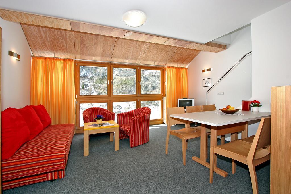 Ferienwohnungen Broser Obergurgl Kamer foto